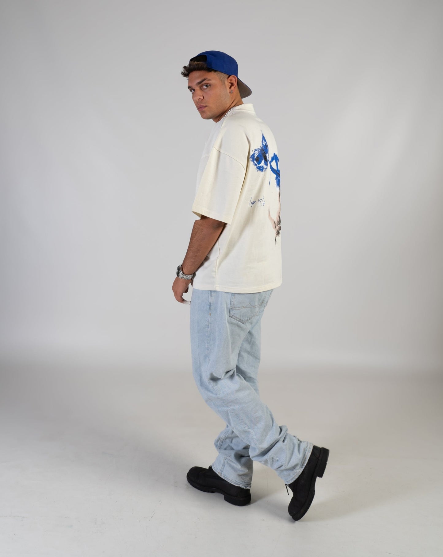 Blue Butterfly  ~ T-Shirt print Oversized